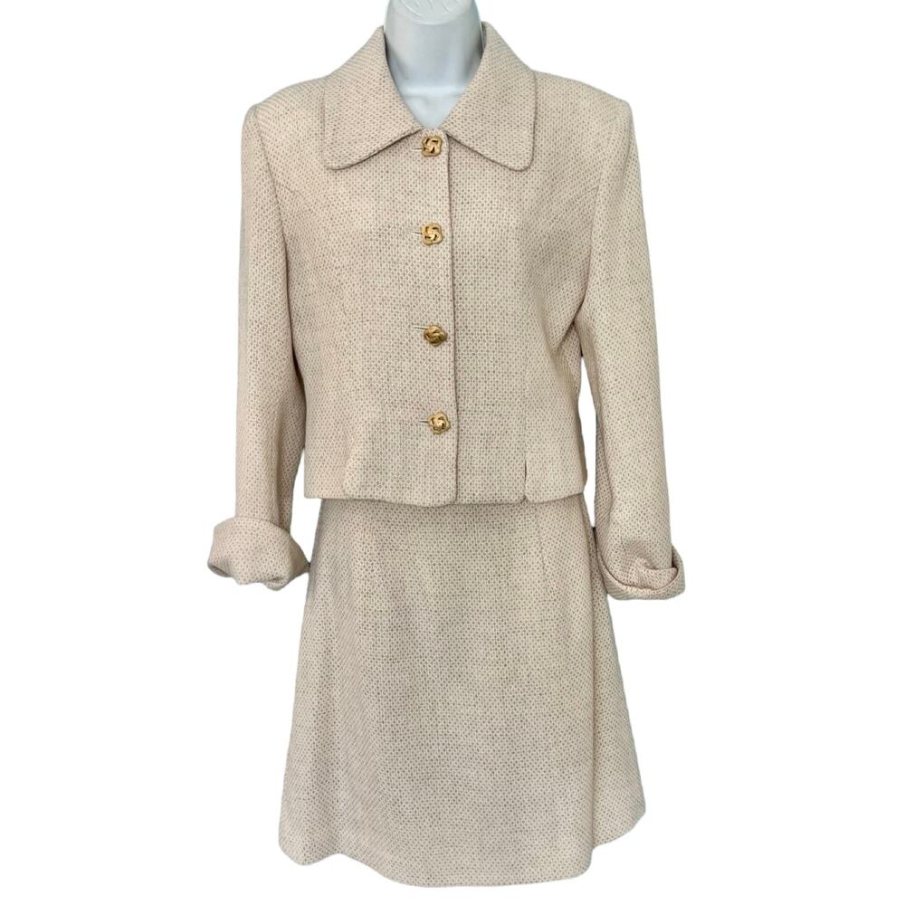 Bosch White Beige Cream Gold Button Luxury Regal Tweed Skirt Suit size 6 / L